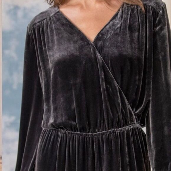 Sundance Aviana Velvet Wrap Jumpsuit in Smoke Gray Size PXXS - Picture 6 of 14
